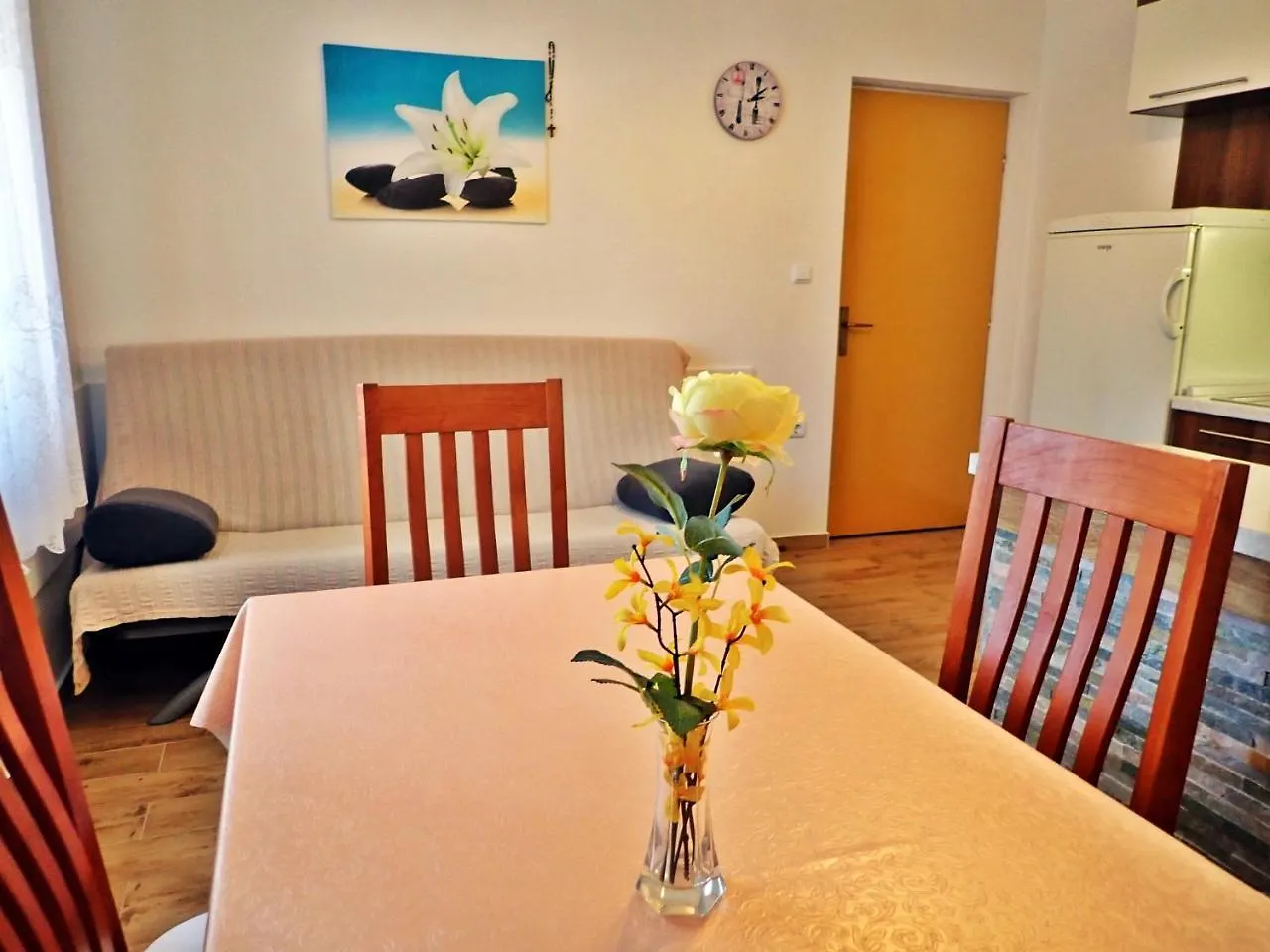 Apartments Sidro On The Beachfront Starigrad Paklenica Croatia