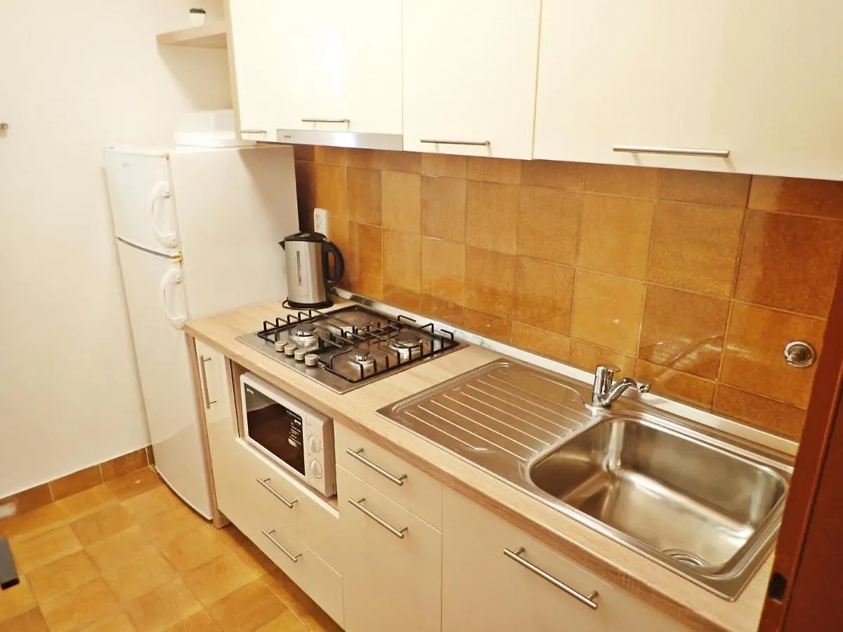 Apartments Sidro On The Beachfront Starigrad Paklenica
