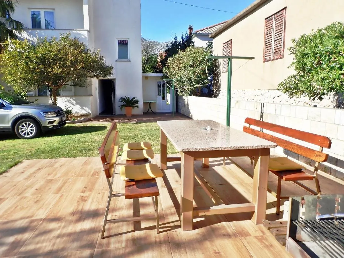 Apartments Sidro On The Beachfront Starigrad Paklenica